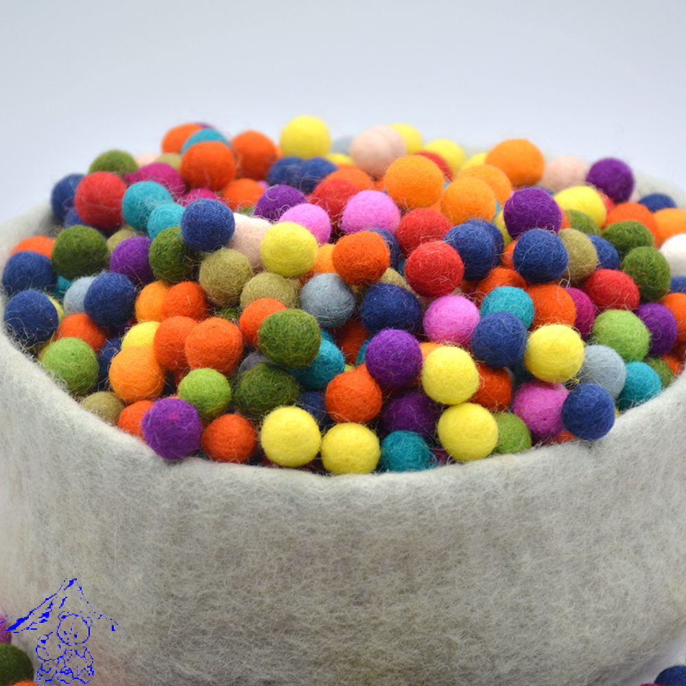 Felt Balls