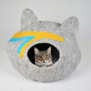 Felt Cat Cave