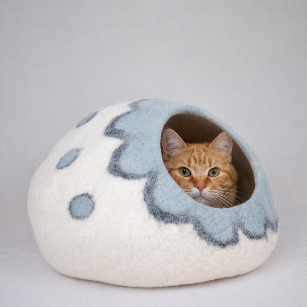 Premium Natural White Wool Felt Cat Cave | Cat House for Pets - Image 2