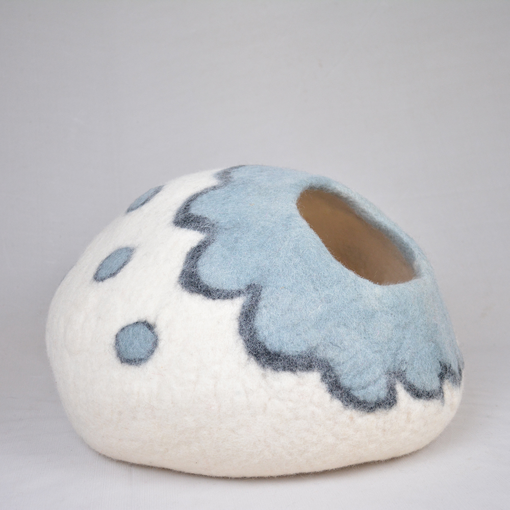 Felt Cat Cave