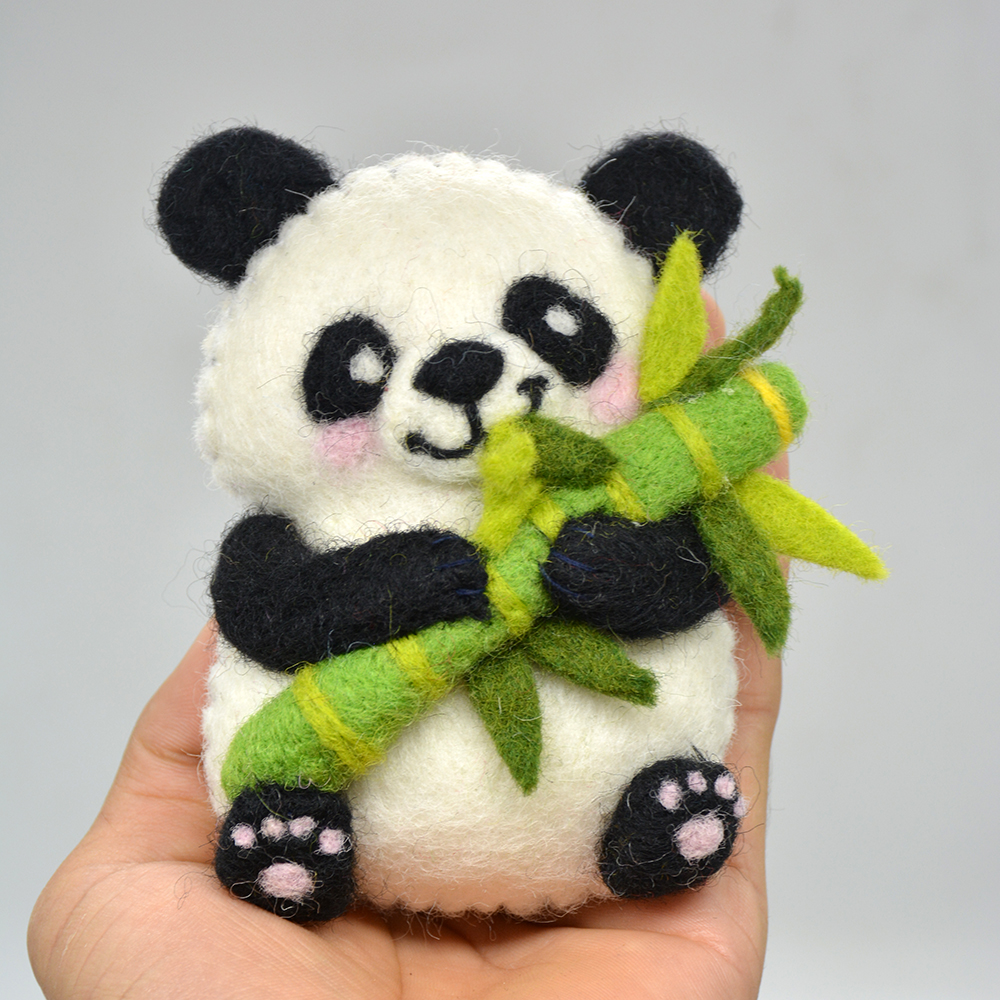 Felt Panda